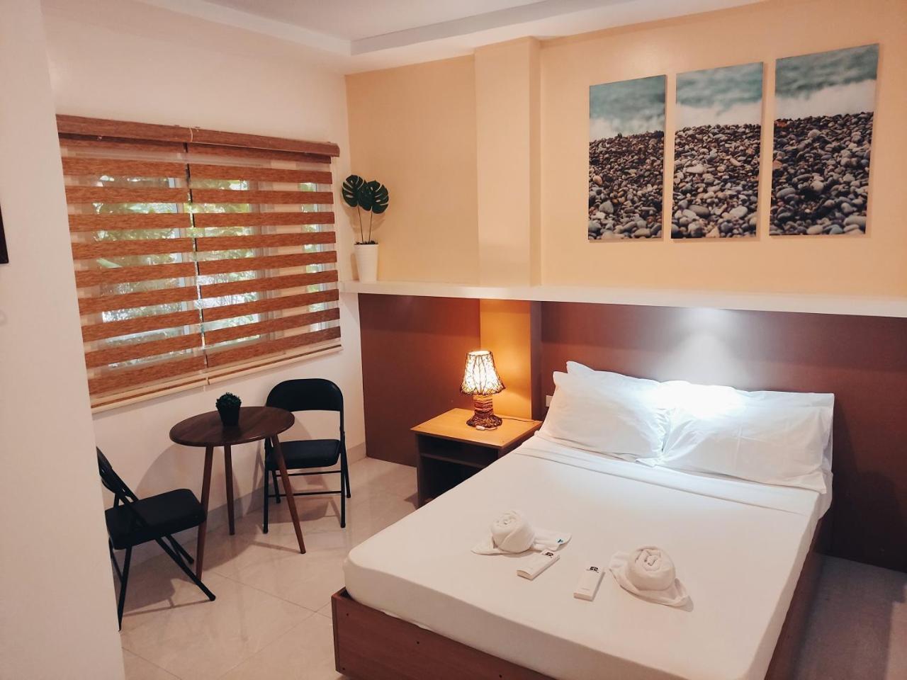 Aurelle Inn Legazpi Exterior photo