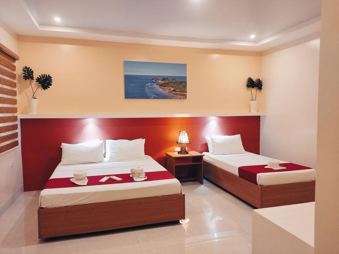 Aurelle Inn Legazpi Exterior photo